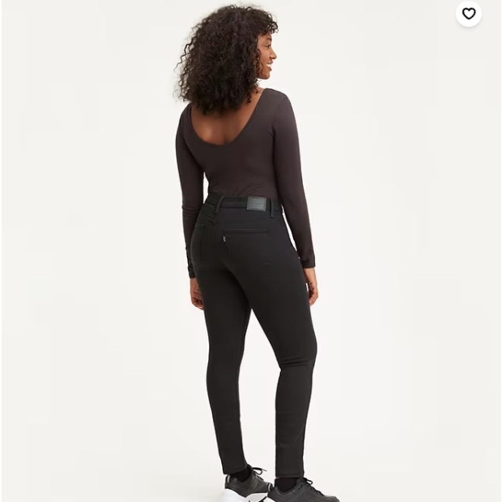 Like New Levi’s 311 Shaping Skinny Jeans - Size 29 x 32 - Soft Black - Picture 3 of 7